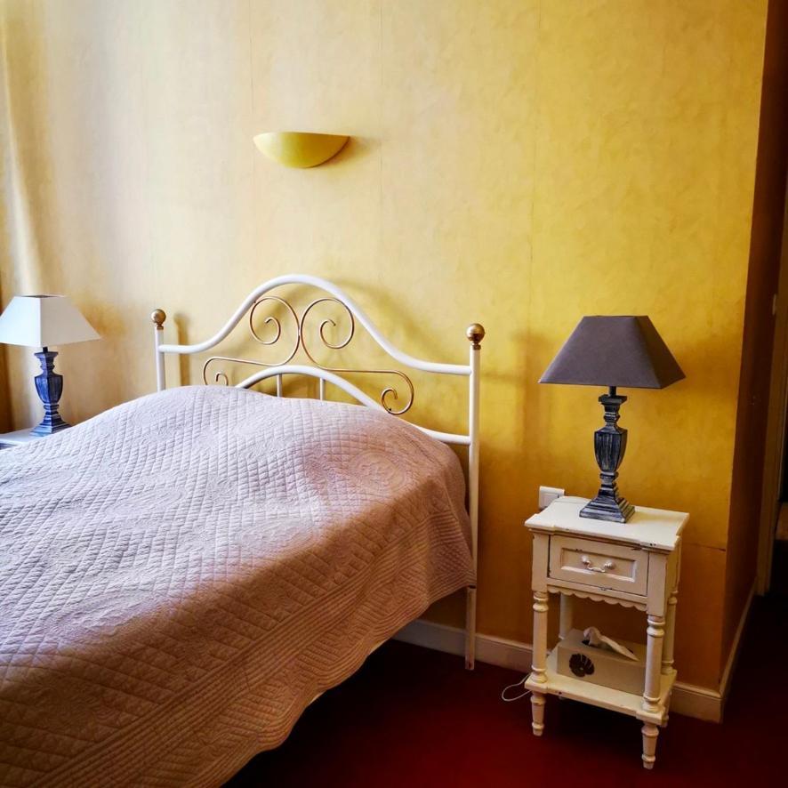 Chez Patrice Et Yuri Julien Bed & Breakfast Beziers Exterior photo